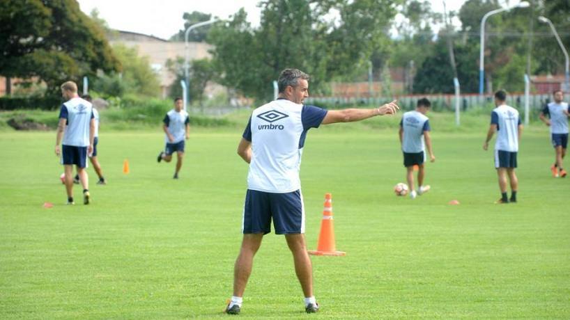 En honor a Kudelka, Talleres derrotó a Atlético Tucumán en el Kempes