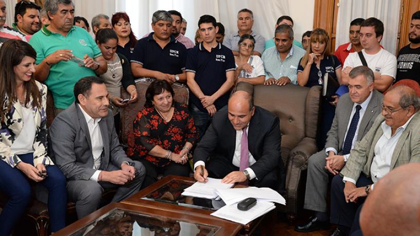 Los docentes de la UDA aceptaron la propuesta salarial del Gobierno provincial