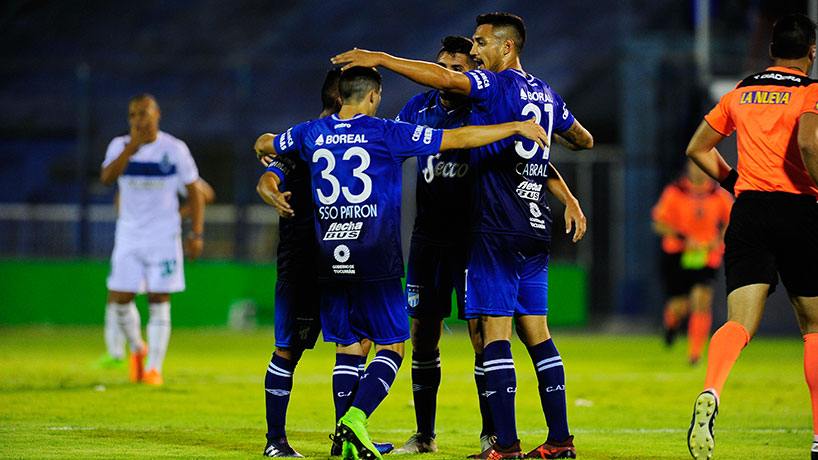 Atlético Tucumán se enfrenta a The Strongest