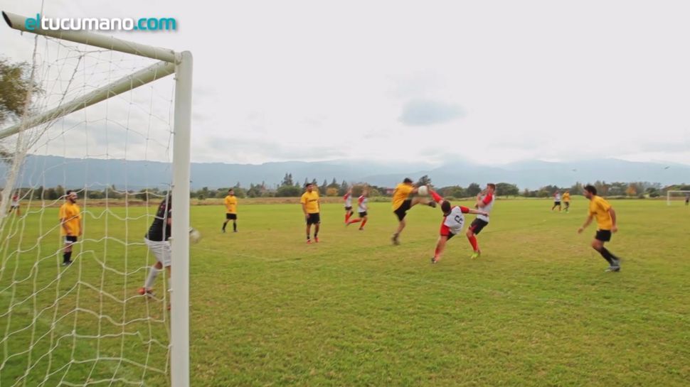 Video: Torneo Las Cañas, fútbol y amistad al pie del cerro - el tucumano (Comunicado de prensa)