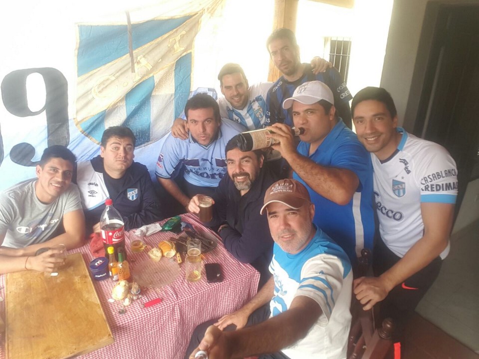 Inspirándose con los muchachos de la 99