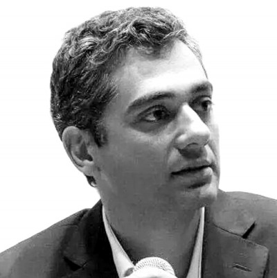Martín  Correa