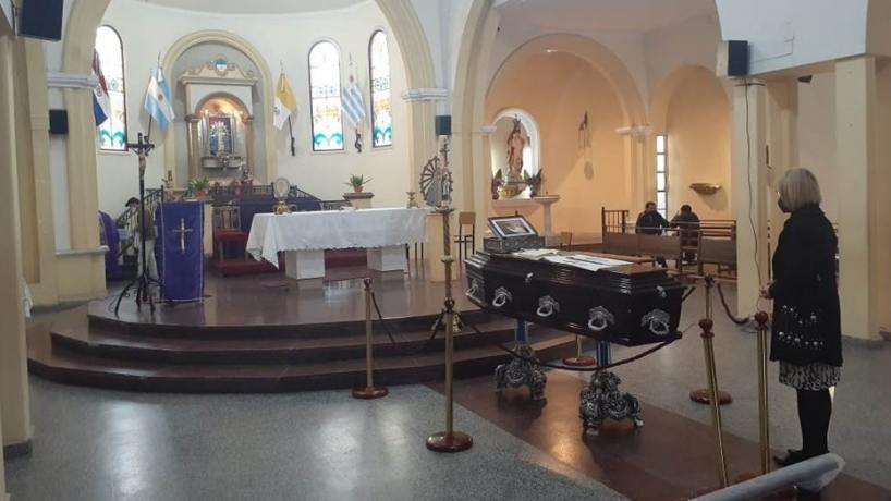 Capilla ardiente del sacerdote