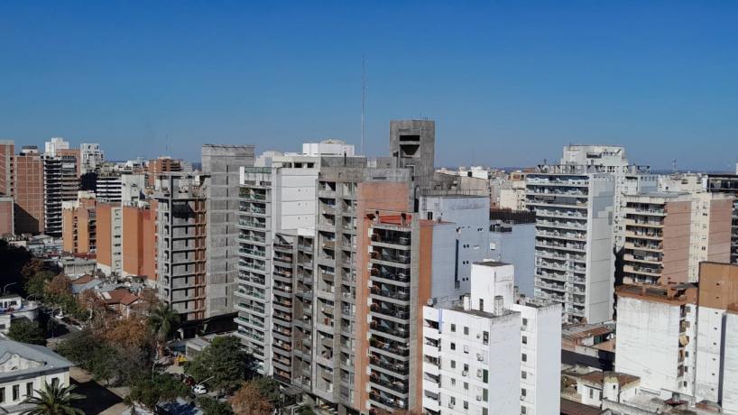 ¿Un horno? Así estará el tiempo este lunes en Tucumán