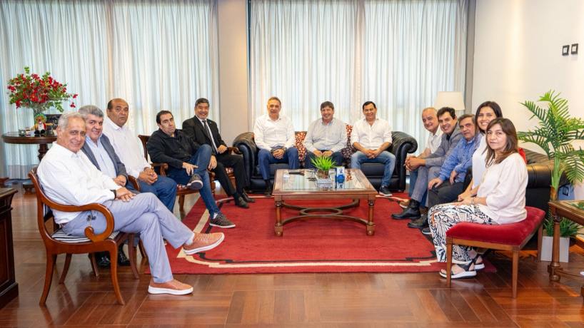Cumbre de Acevedo y legisladores peronistas para avanzar con la reforma electoral
