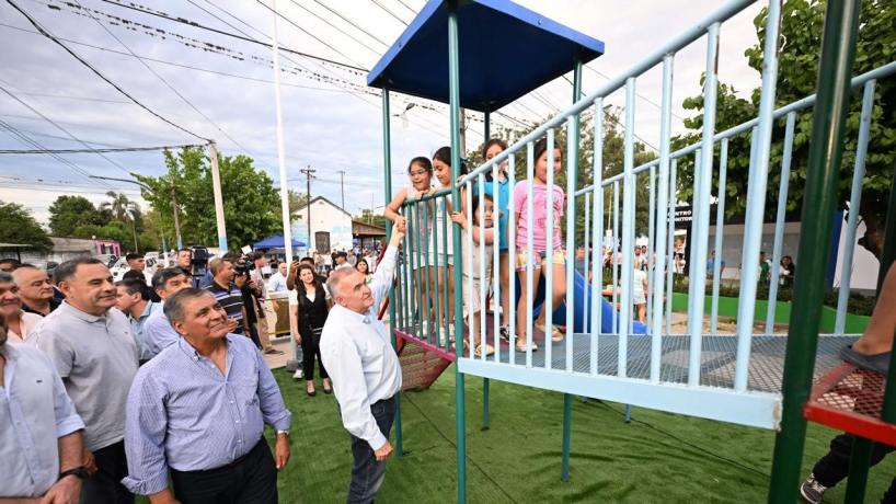 "¡Como desde el primer día!": Jaldo inauguró obras de infraestructura y le mandó un mensaje al gobierno de Milei