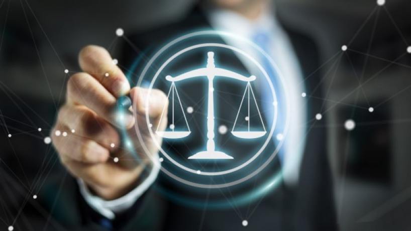 IA y Derecho: conferencia “Del lenguaje humano al código” en Concepción