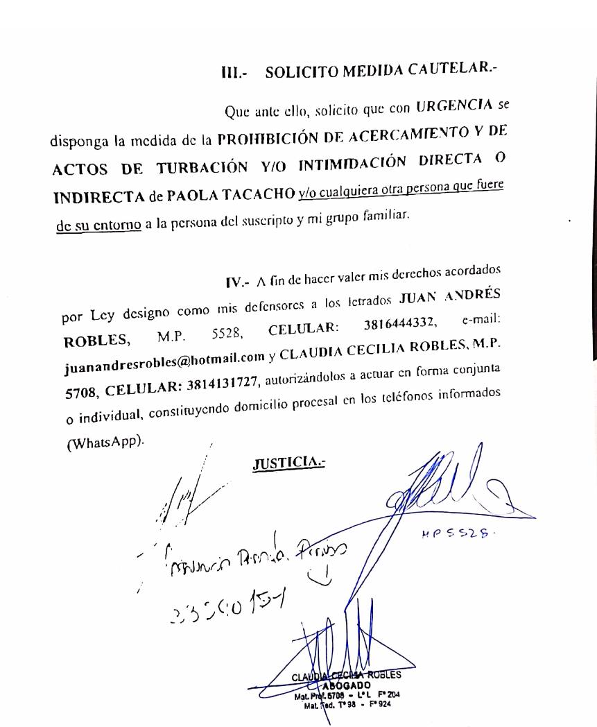 Escrito del 1 de junio de 2020, última página: apartado III, “Solicito medida cautelar”, designación de Juan Andrés Robles y Claudia Cecilia Robles y 